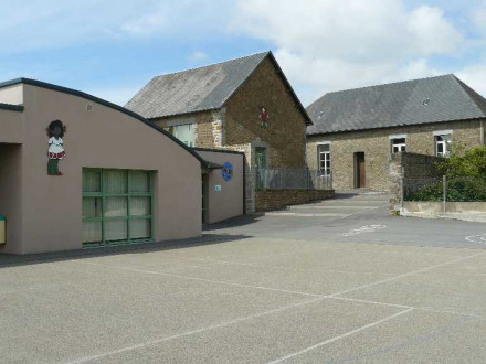 SAINT MARTIN DE LANDELLES - Ecole Saint Joseph